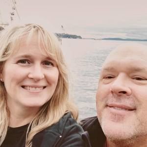 Meet your Posher, Holly